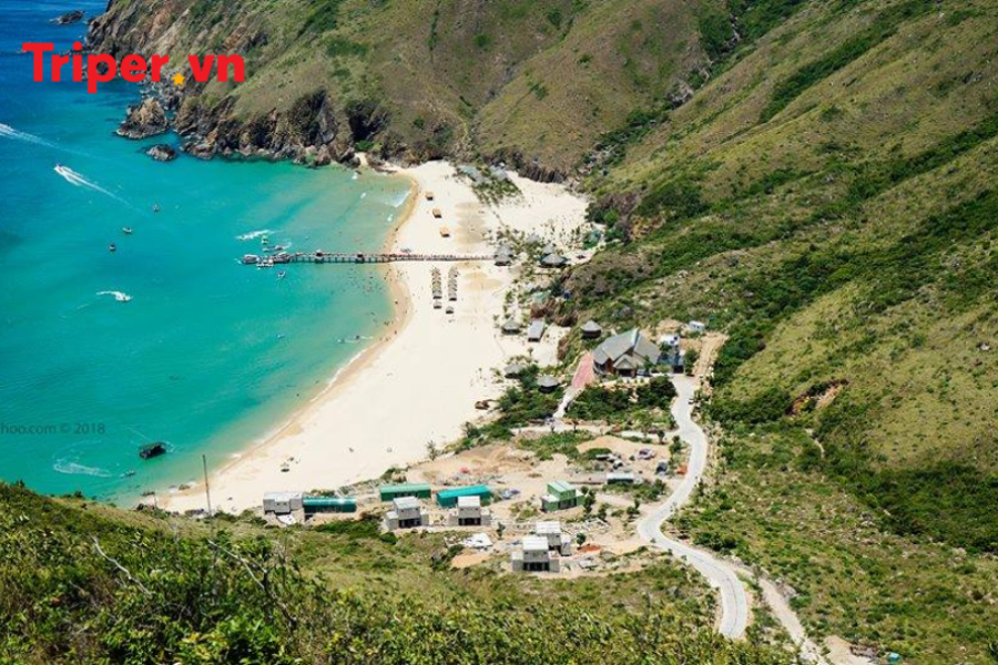 Tour Quy Nhơn – Phú Yên Kỳ Co Eo Gió Gành Đá Đĩa Tháp Nghinh Phong – Bay Vietjet Air