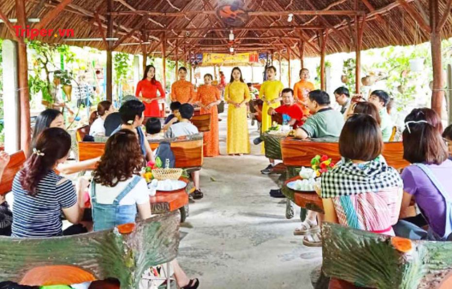 Ngày 2: Tour Châu Đốc - Rừng Tràm Trà Sư - Cà Mau