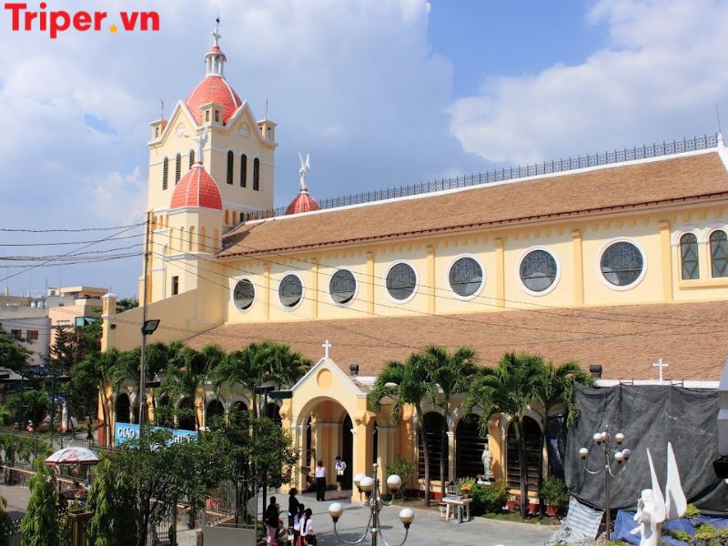 Lời khuyên khi chọn công ty du lịch tại phường Xóm Chiếu
