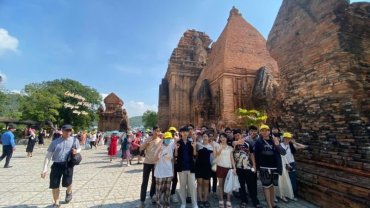 Thông tin các tour nổi bật tại công ty du lịch Nụ Cười Mới