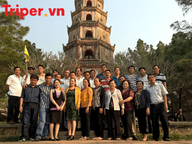công ty du lịch nắng vàng