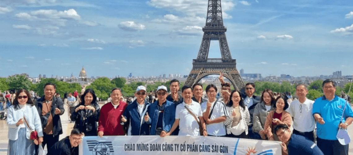 công ty du lịch Việt Sun Travel