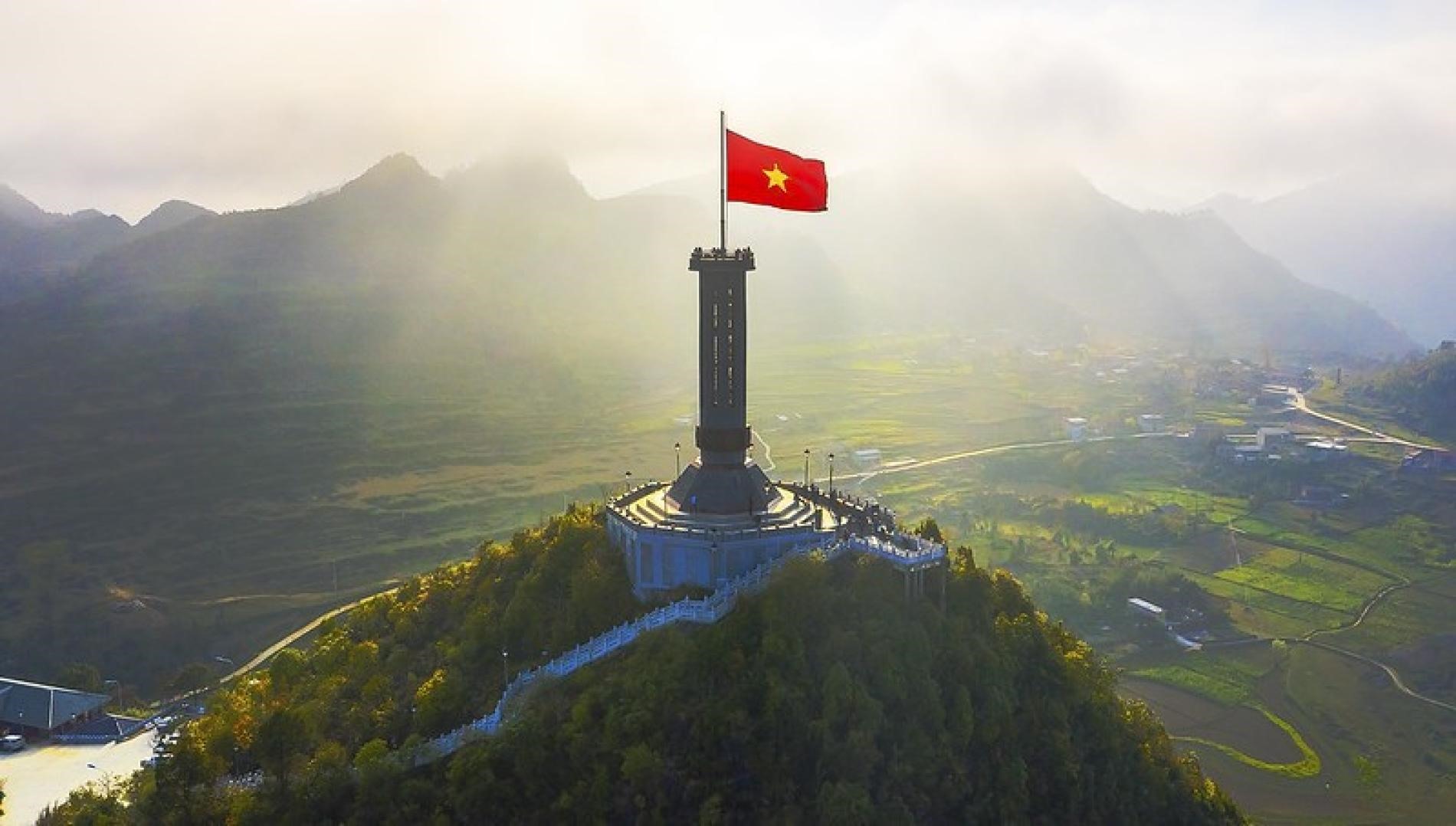 Lịch Trình Tham Quan Cột Cờ Lũng Cú – 1 Ngày Trọn Niềm Vui