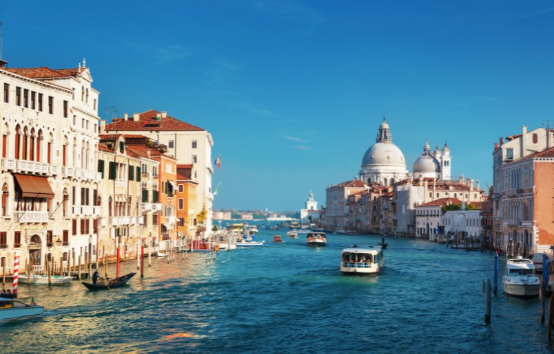 Nước Ý Hấp Dẫn Bởi Lịch Sử Huy Hoàng, Kênh Đào Venice Và Ẩm Thực Nổi Tiếng