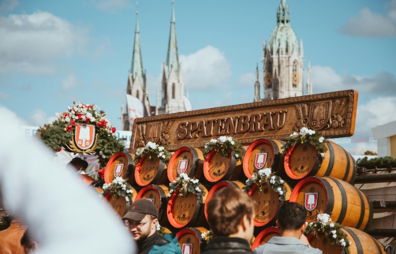 Lễ Hội Bia Oktoberfest Tại Munich Náo Nhiệt