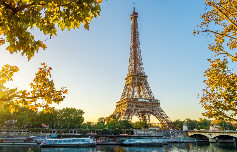 Paris nổi bật với vẻ đẹp lãng mạn và cổ điển Paris Nổi Bật Với Vẻ Đẹp Lãng Mạn Và Cổ Điển