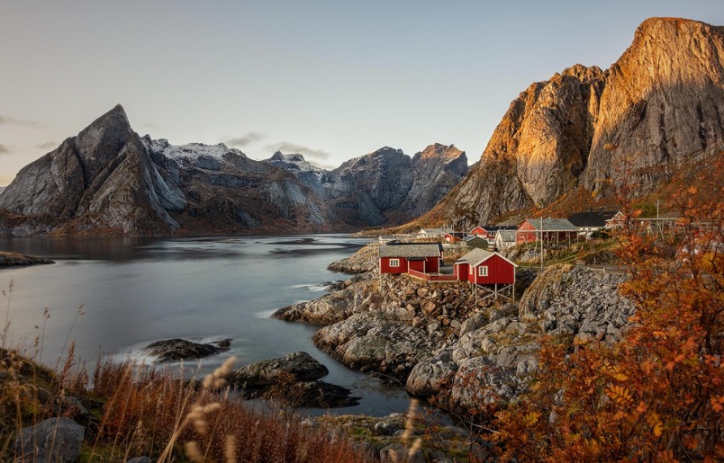 Lofoten Giữa Núi, Biển Và Sắc Thu.